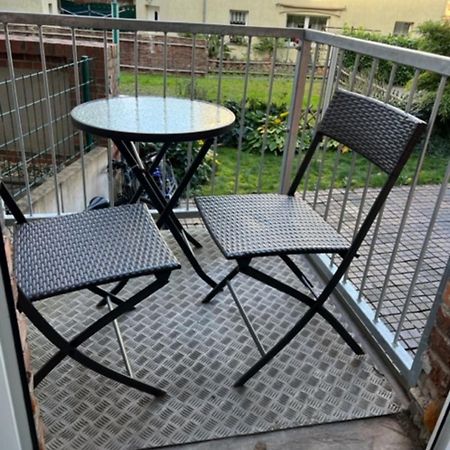 Am Bahnhof Apartment Zwickau Bagian luar foto