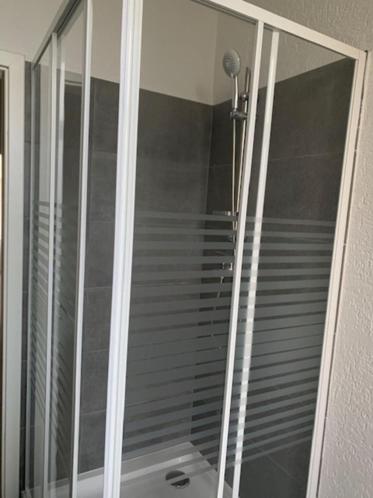 Am Bahnhof Apartment Zwickau Bagian luar foto